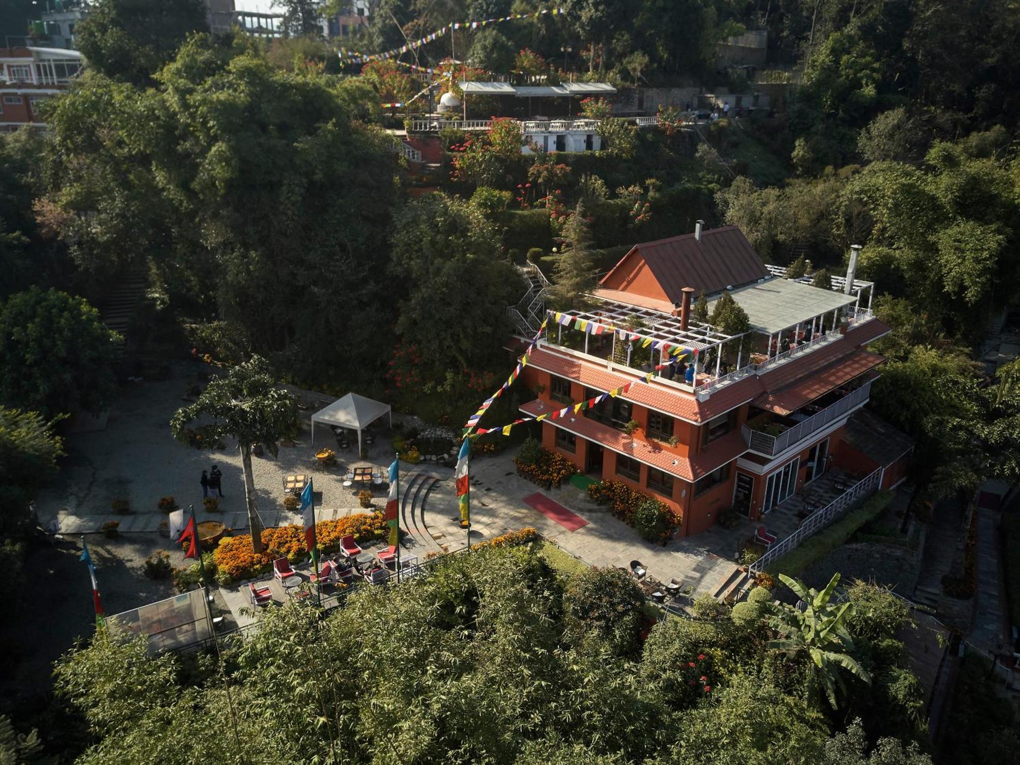 Dhulikhel Lodge Resort Exterior photo